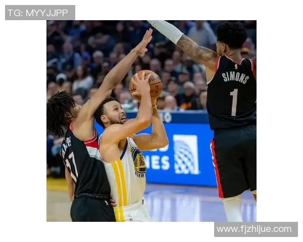 勇士再胜开拓者，系列赛4-0横扫晋级：王者归来，势不可挡